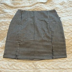 NWT black and white skirt